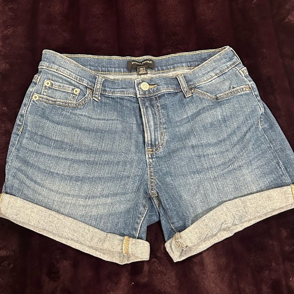 Banana Republic Pants - Banana Republic Size 2/26 Jean Shorts